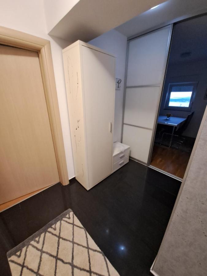 Apartment Mira Шибеник Екстер'єр фото