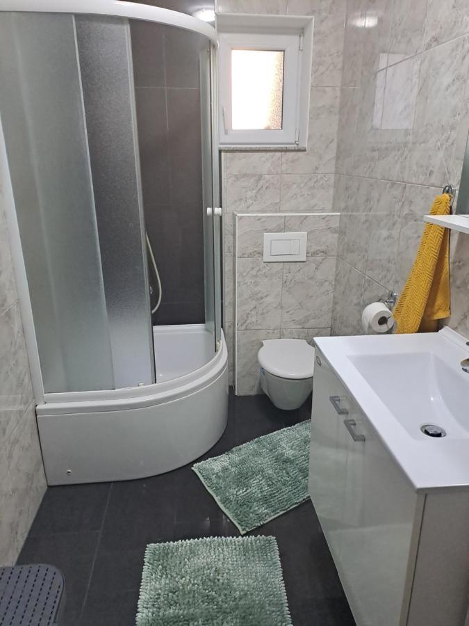 Apartment Mira Шибеник Екстер'єр фото