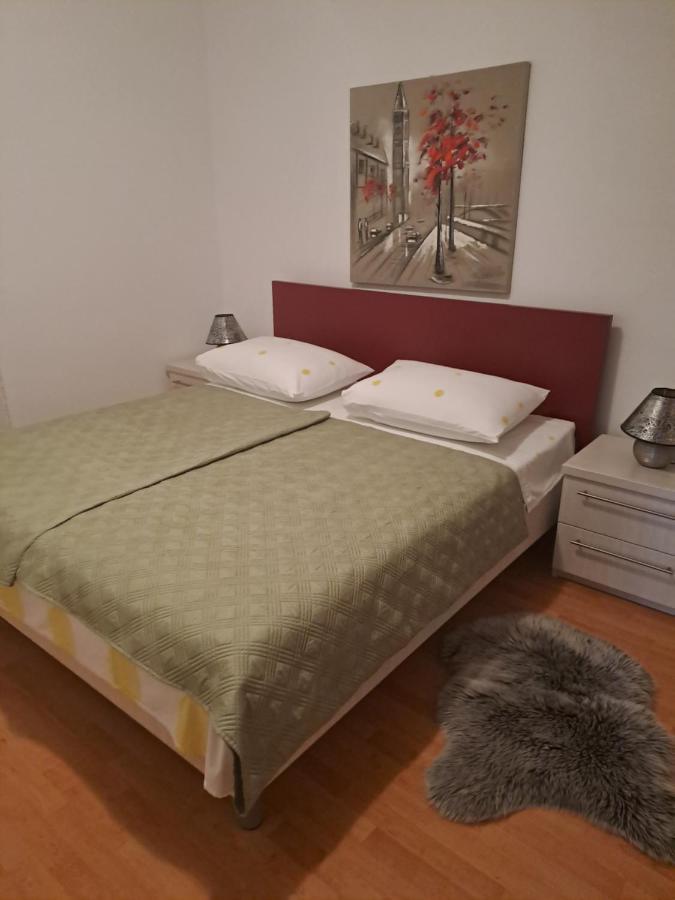 Apartment Mira Шибеник Екстер'єр фото