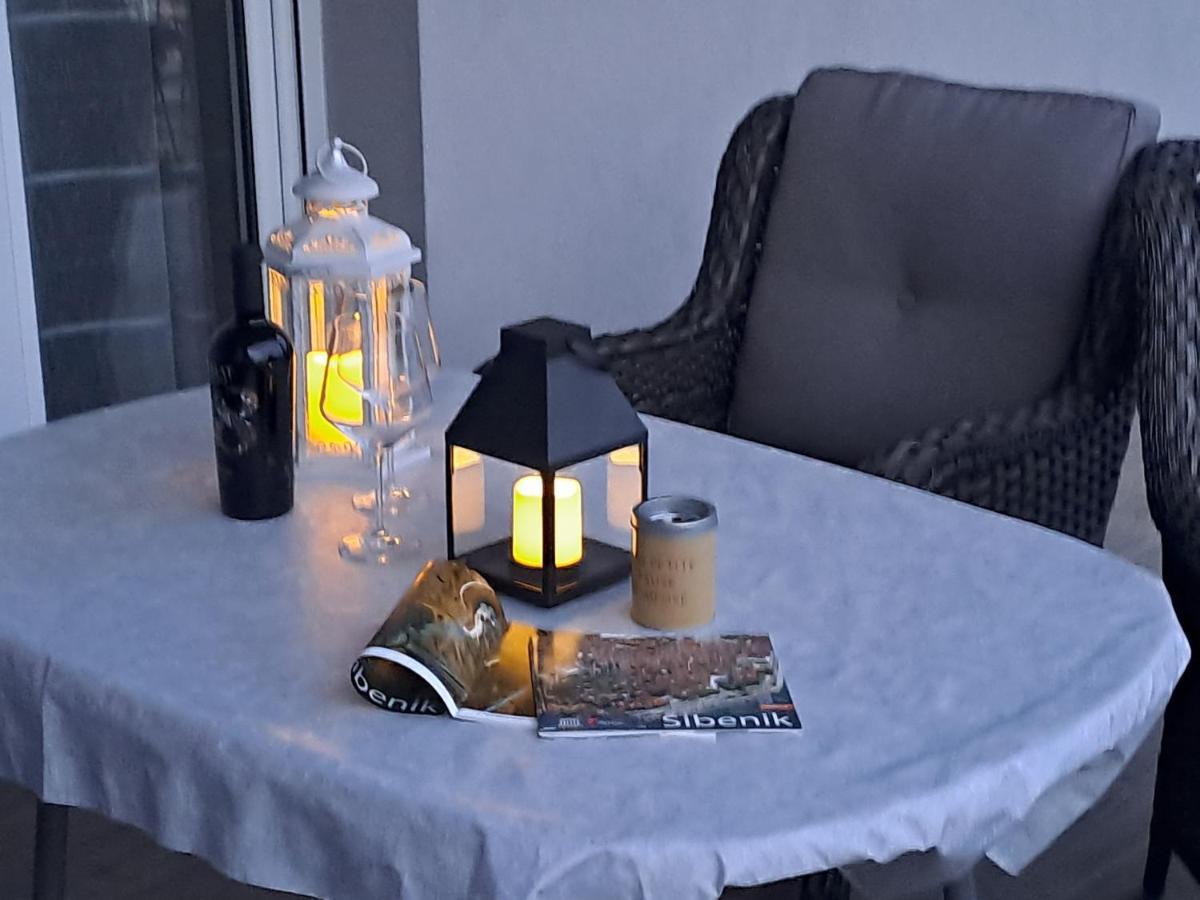Apartment Mira Шибеник Екстер'єр фото